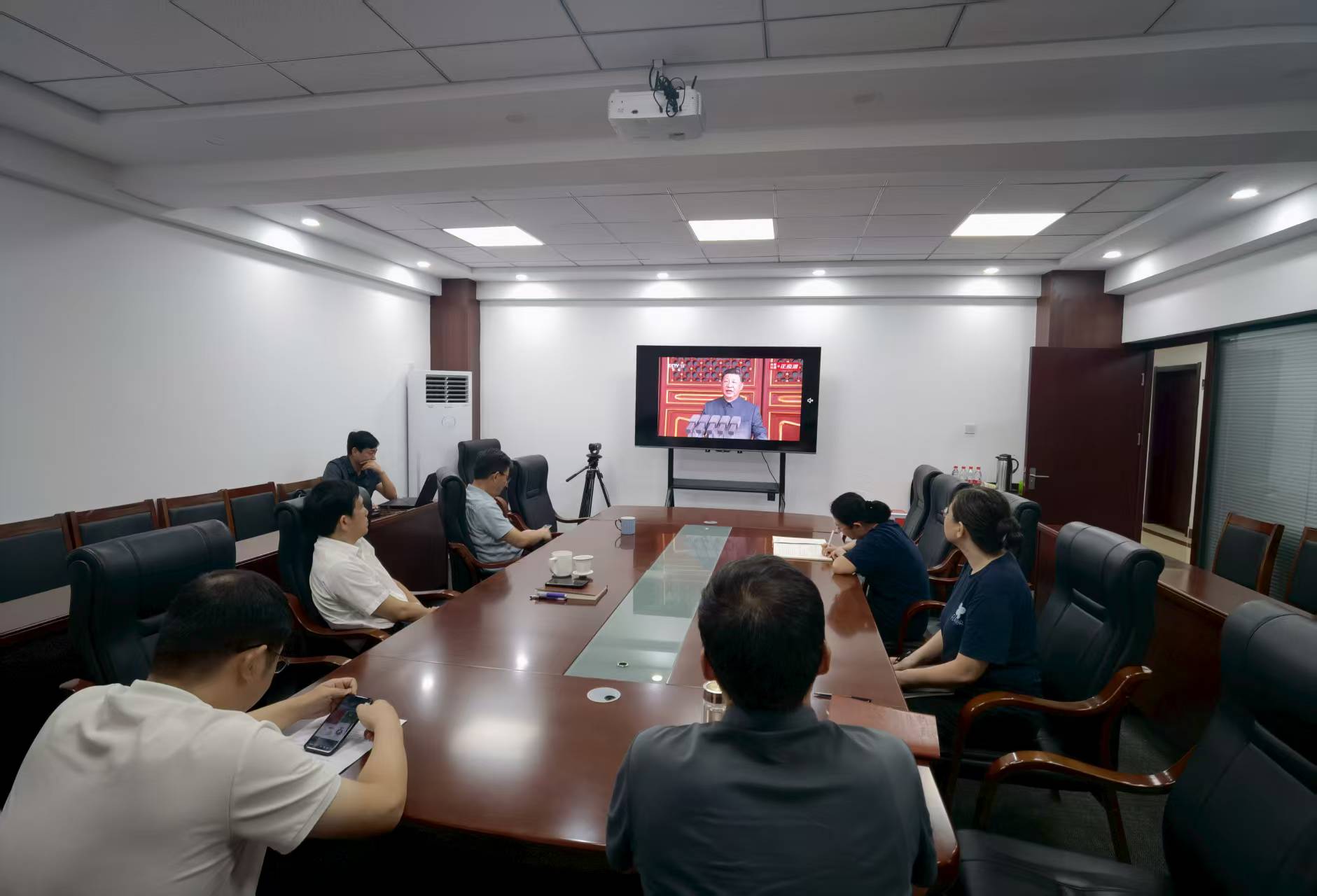 微信图片_20250905080629_211_175.jpg