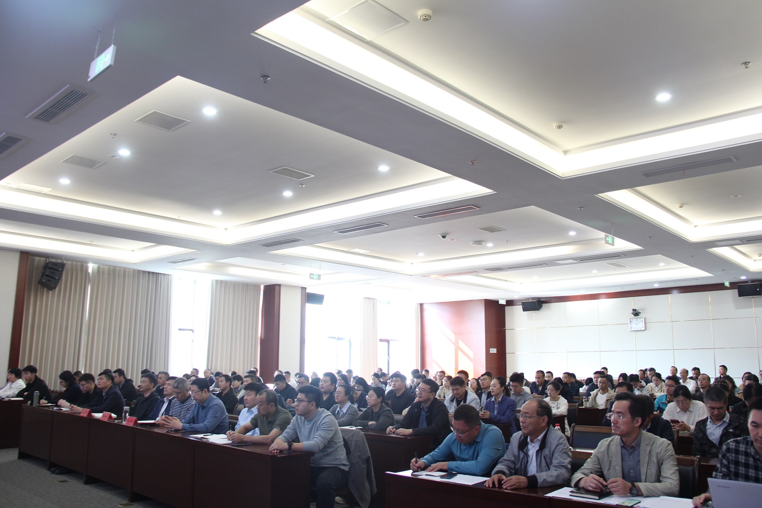 图片2y.jpg